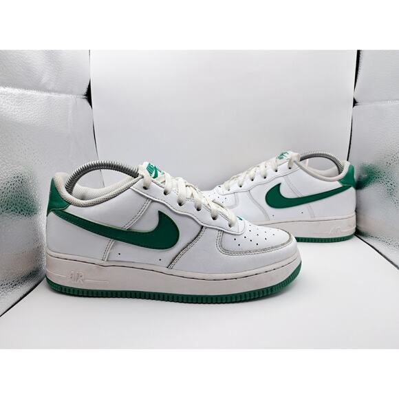 Size 6Y | 7.5W - Nike Air Force 1 White Green Malachite - FV5948-103 - Picture 1 of 9